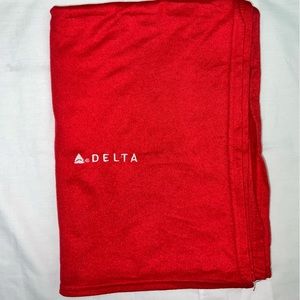 Delta Airlines blanket red